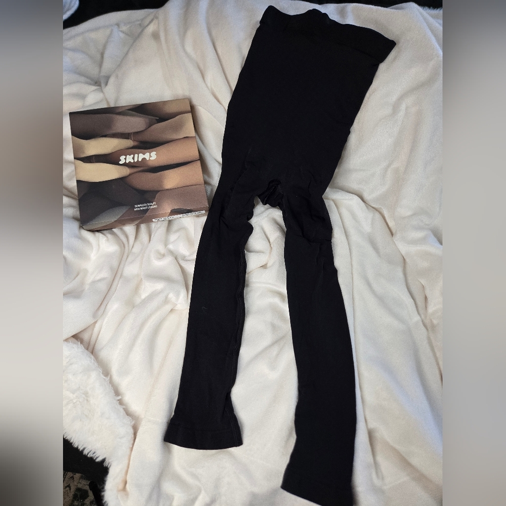SKIMS Seamless Sculpt High Waist Leggings Small BNIB - Picture 6 of 10